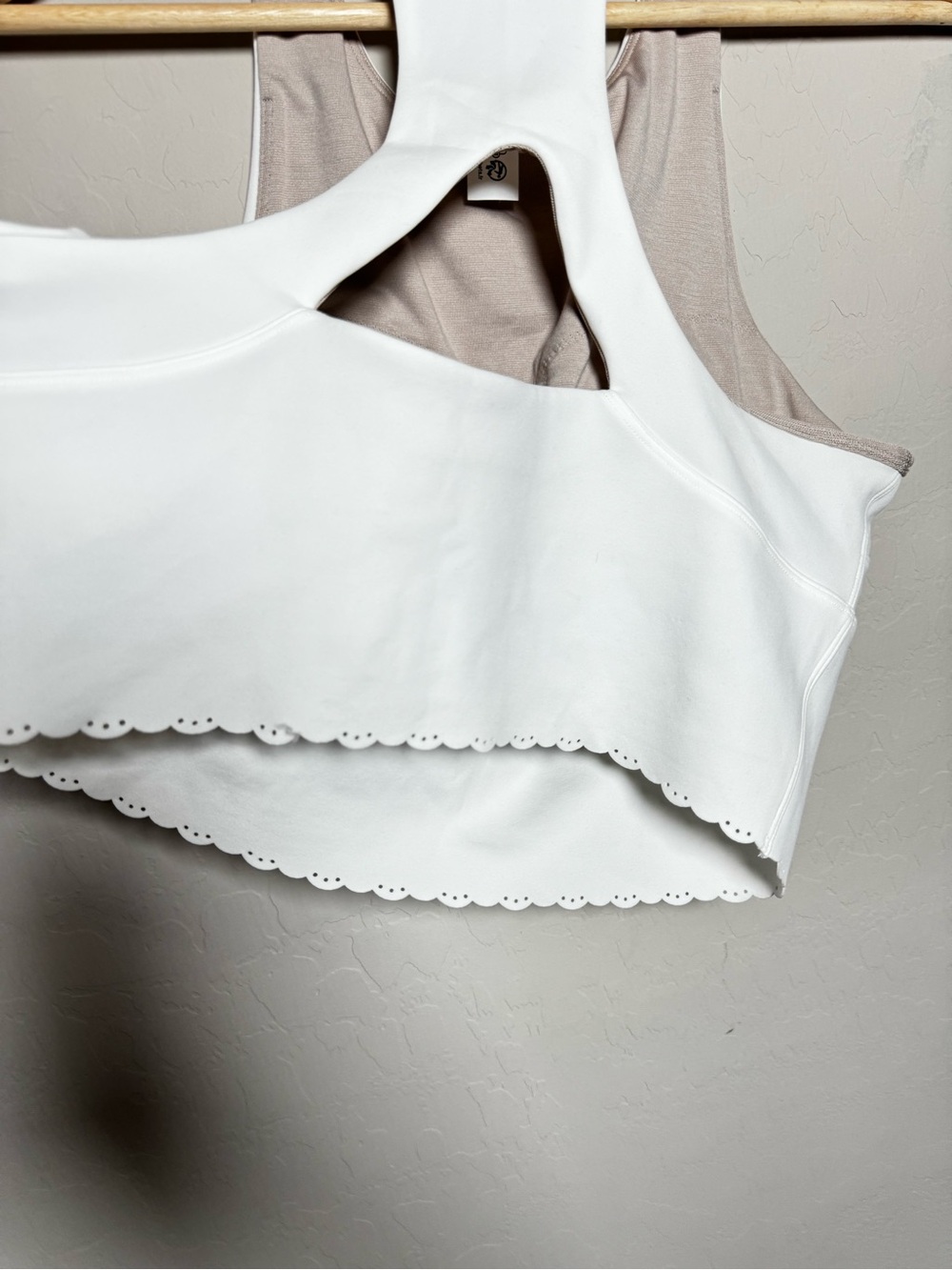 Lululemon Scallop-Hem High-Neck Tennis Tank Top *Medium Support, B/C Cup
White - Picture 10 of 11